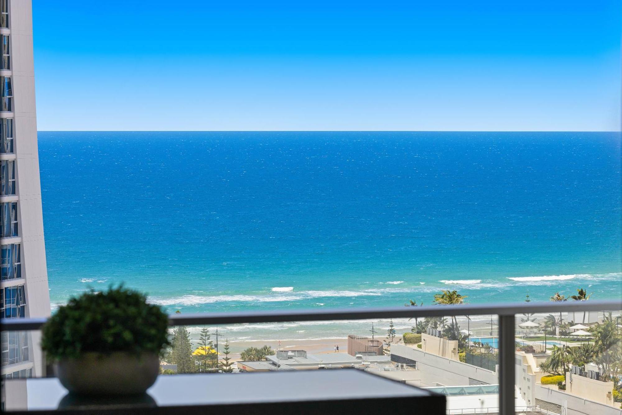 Holiday Holiday Circle On Cavill Apartments Χρυσή Ακτή Δωμάτιο φωτογραφία